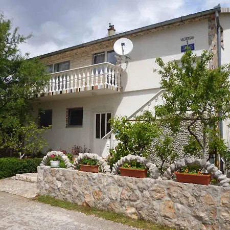 - Paklenica Riviera 27380 Appartement *