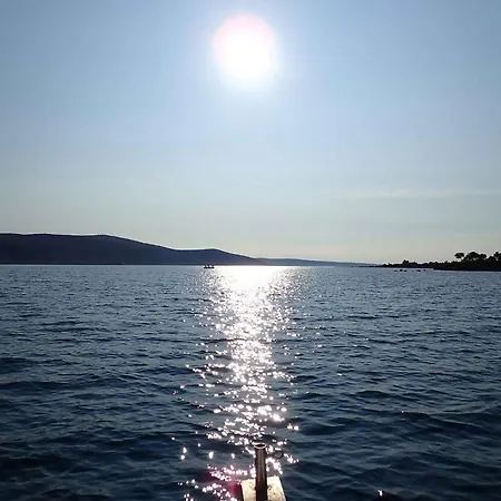 - Paklenica Riviera 27380 *